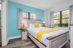 Pristine and Posh 2bd/2ba Condo With Private Balcony - #6en165