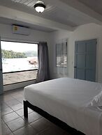 Vista Castillo Hotel