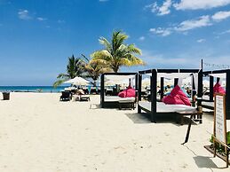 Room in Condo - Condohotel 5th Avenue Basic Double Studio