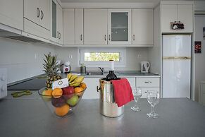 Xenos Villa 1 With Private Swimming Pool Near The Sea