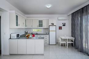 Xenos Villa 1 With Private Swimming Pool Near The Sea