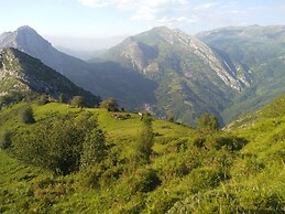 Casa Rural La Matuca, Senda Del Oso, Asturias