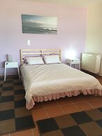 Heraklion Luxury Apartment Near Beach and the Airport