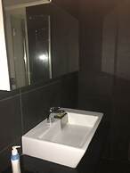 Heraklion Luxury Apartment Near Beach and the Airport