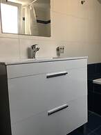 Central Luxury Apartment