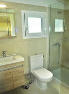 Beachfront Holiday House Yannis on Agios Gordios Beach in Corfu