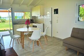Beachfront Holiday House Yannis on Agios Gordios Beach in Corfu