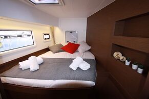 Dream of Life , Catamaran , Lagoon 42 , 2019