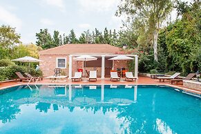 Stylish Art Deco Apartment Close To The Beach