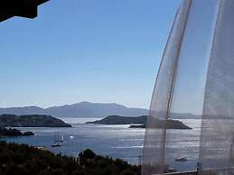 Superior 3-bedroom Villa Cassiope With Private Pool and Breathtaking S