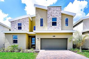 Brand New Champions Gate Resort, Game Room, Near Attractions!!