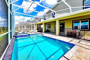 Brand New Champions Gate Resort, Game Room, Near Attractions!!