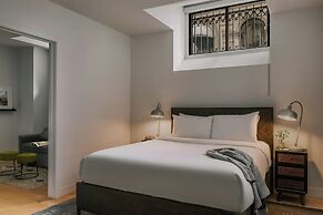 Sonder by Marriott Bonvoy Le Victoria Apartments Old Montreal