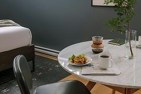 Sonder by Marriott Bonvoy Le Victoria Apartments Old Montreal