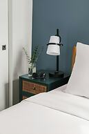 Sonder by Marriott Bonvoy Le Victoria Apartments Old Montreal