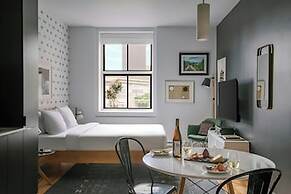 Sonder by Marriott Bonvoy Le Victoria Apartments Old Montreal