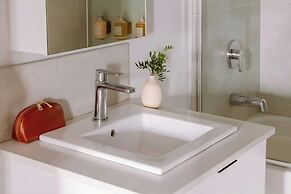 Sonder by Marriott Bonvoy Le Victoria Apartments Old Montreal