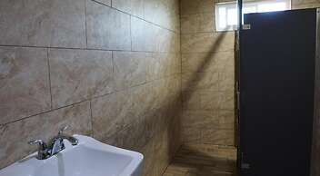 Holly Crest Hotel - Los Angeles, LAX Airport