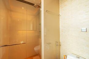 Beach Front 4 Bedroom Pool Villa RV