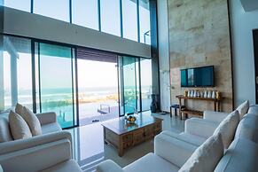 Beach Front 4 Bedroom Pool Villa RV