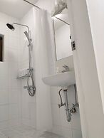 WARAYUN SO Port city May