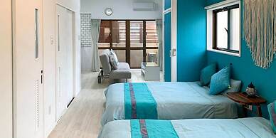 WARAYUN SO Port city May