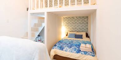 WARAYUN SO Port city May