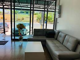 Belong Boutique Hotel