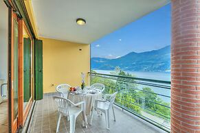 Va Pensiero sul lago Stunning View