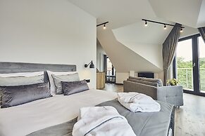 The Bridge Suites Hotel