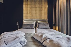 The Bridge Suites Hotel