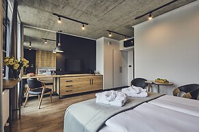 The Bridge Suites Hotel