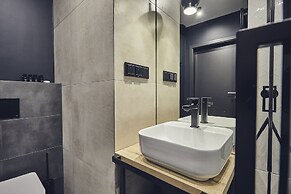 The Bridge Suites Hotel