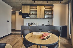 The Bridge Suites Hotel