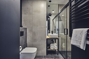 The Bridge Suites Hotel