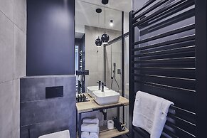 The Bridge Suites Hotel