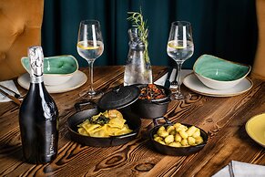 The Bridge Suites Hotel