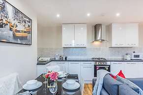 Luxurious Modern One Bedroom Apartment