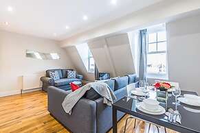 Luxurious Modern One Bedroom Apartment