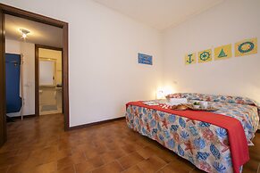 Casa Lavanda Pool, Tennis