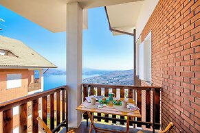 Nicoletta's Lake View Stresa