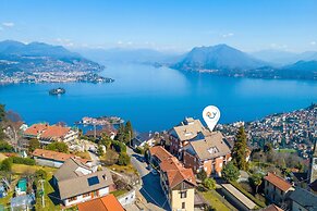 Nicoletta's Lake View Stresa