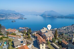 Nicoletta's Lake View Stresa