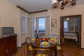 Nicoletta's Lake View Stresa