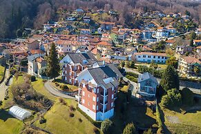 Nicoletta's Lake View Stresa