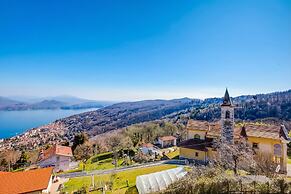 Nicoletta's Lake View Stresa