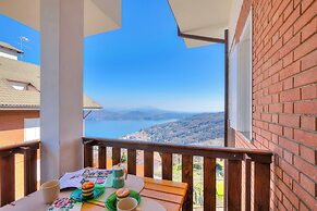 Nicoletta's Lake View Stresa