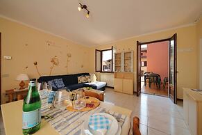 Petalo Bianco 100m from lake