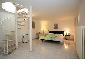 Residenza due Laghi Pool Lake View