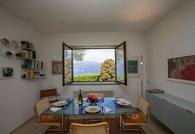 Residenza due Laghi Pool Lake View
